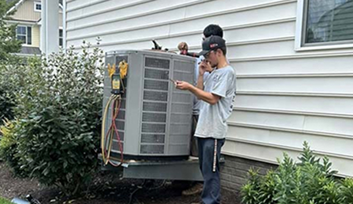 HVAC maintenance by experts