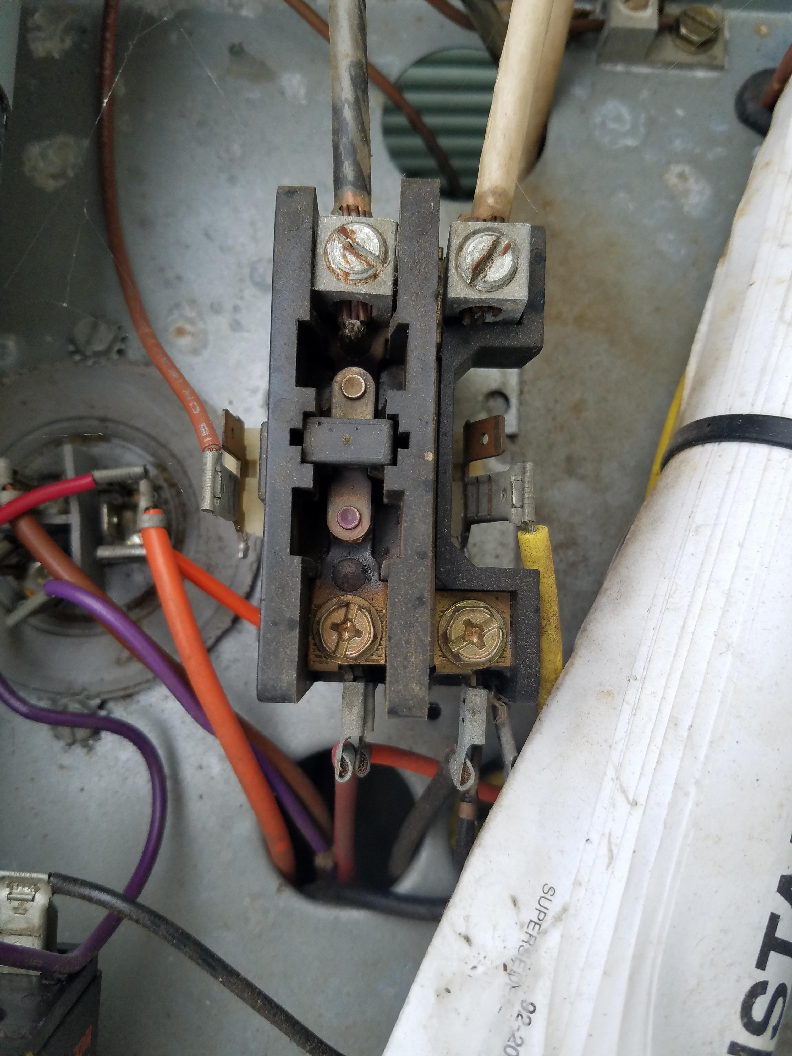 Burnt Contactor