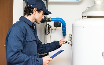 Professional water heater replacement service